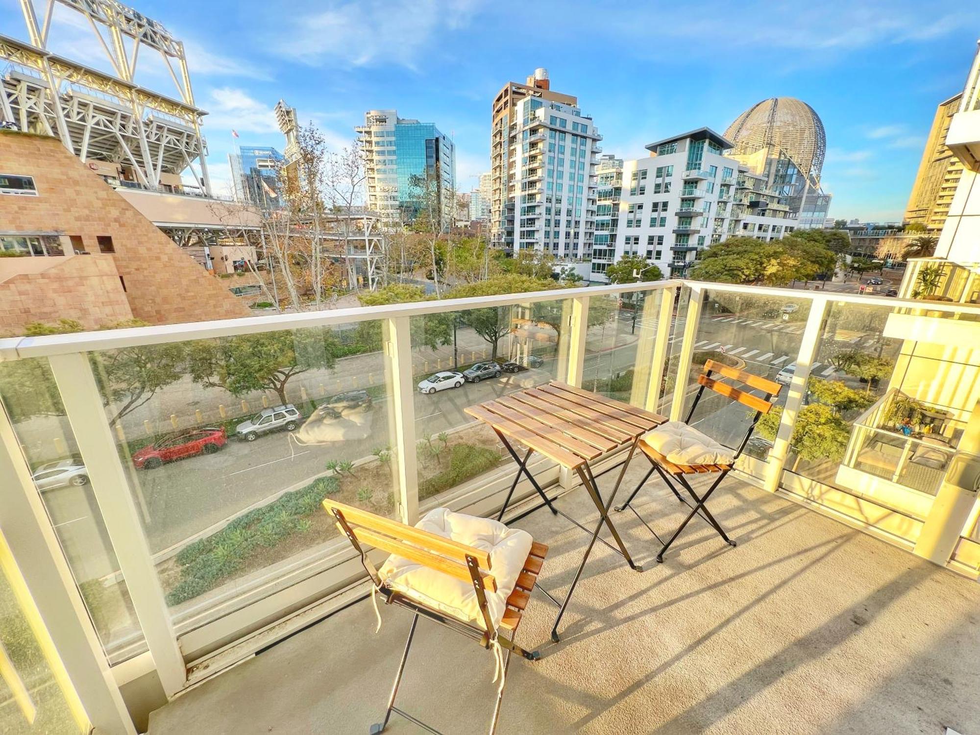 Stunning Apartment By Petco Park! San Diego Exterior photo